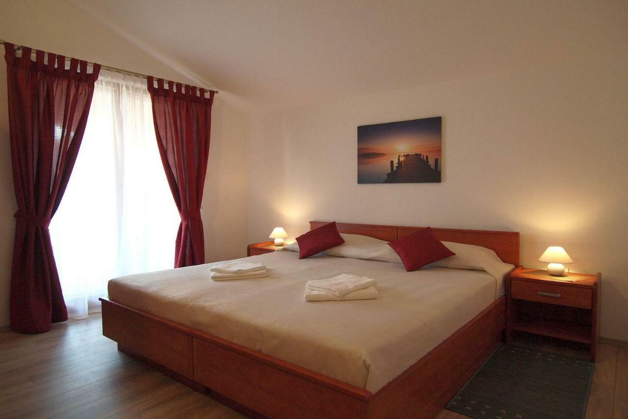 Apartment Pokrajac 罗维尼村 外观 照片